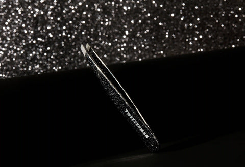 Dusted Onyx Slant Tweezer