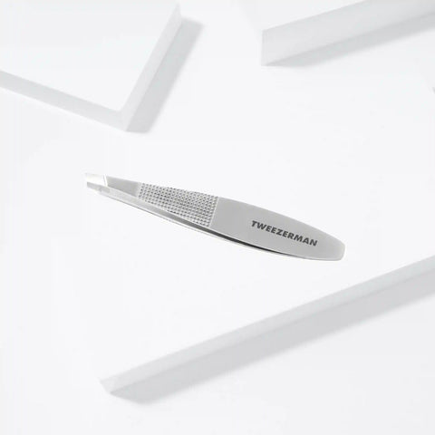 Wide Grip Slant Tweezer